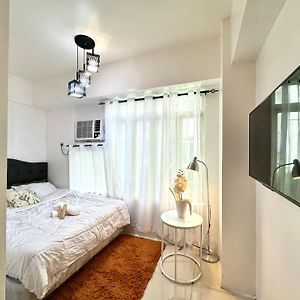 Studio Condo Unit Stamford Executive Residences Near Mckinley & Bgc